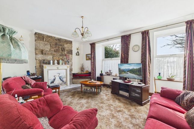 14, Higher Sentry, Redruth photo 3