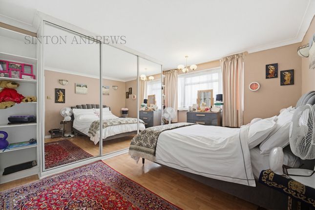 1, Templewood, London photo 4