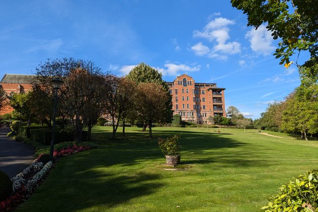 2-bed flat on 59 Chasewood Park, Sudbury Hill, Harrow, £525,000
