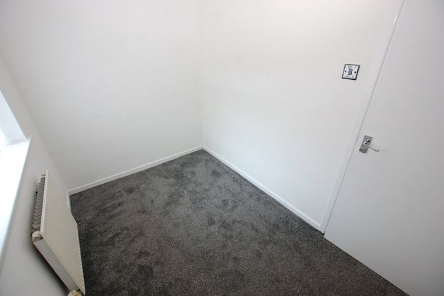 29, Melbourne Street South, Greater Manchester photo 5