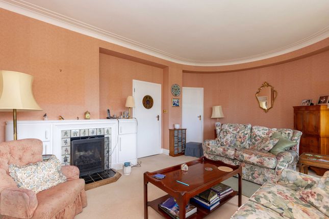 Flat for sale in 43 Ravelston Garden, Edinburgh