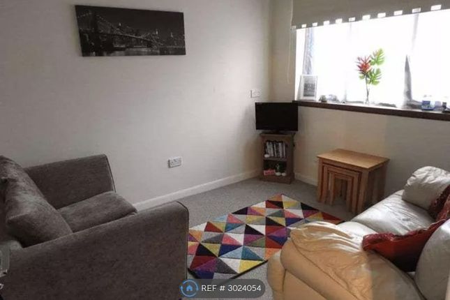 Dyson Close, Bentley, Walsall photo 5