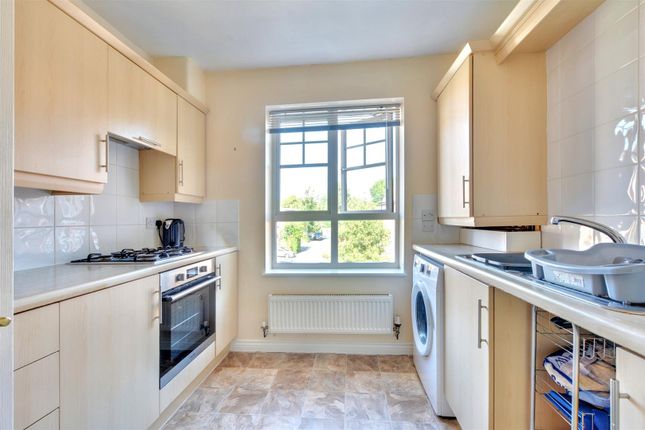 51, Sheridan Way, Nottingham photo 2