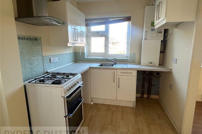 70, Coniston Avenue, Huddersfield photo 3