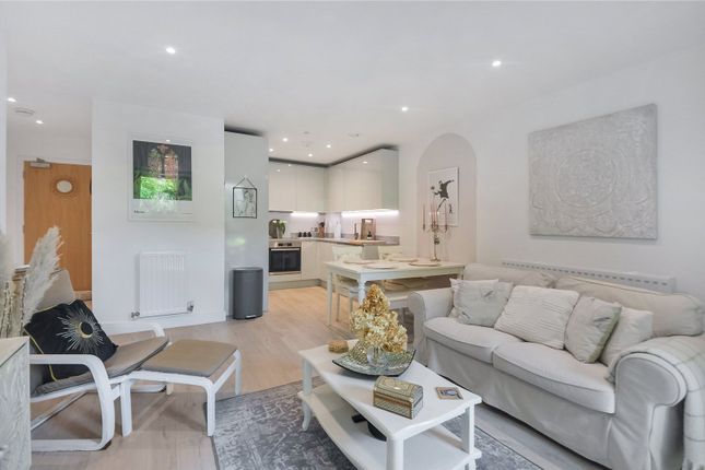 1-bed flat on Flat 12, Holborough House, 32, Lismore Boulevard, Colindale, £345,000