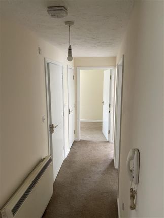 Bentall Place, Andover photo 5