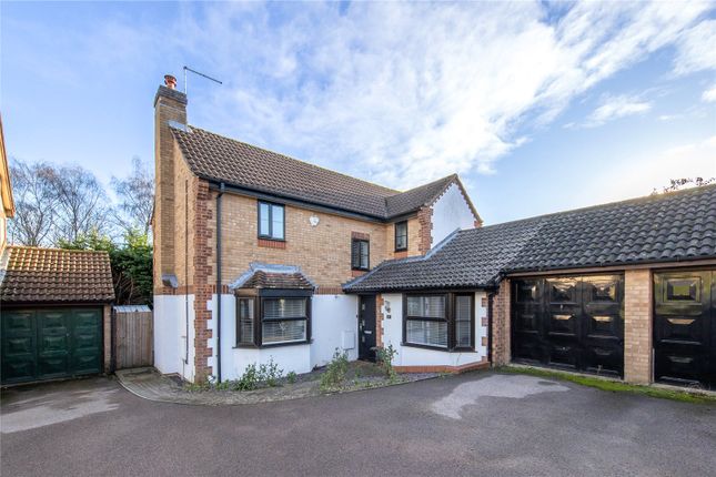 Detached house for sale in Greenriggs, Luton, Bedfordshire