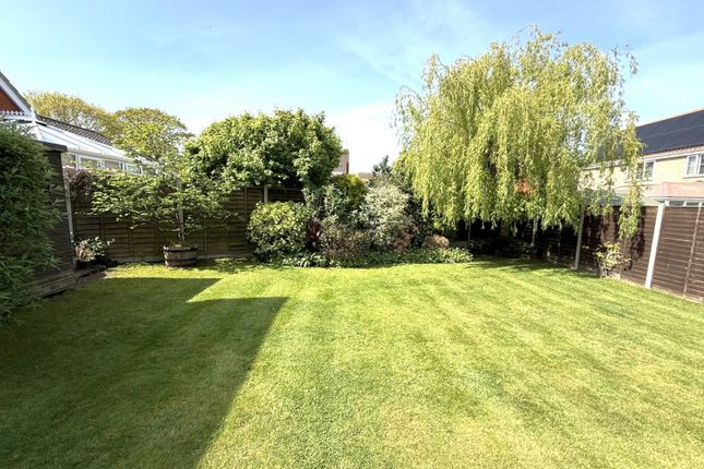 4 Kidds Close, Hopton, Great Yarmouth photo 3