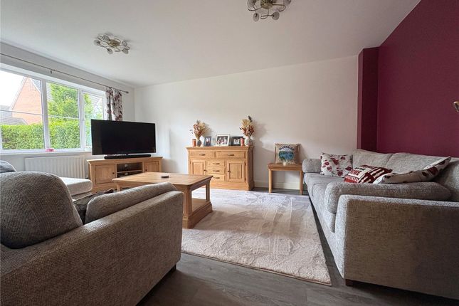 31, Abbotsbury Drive, Northamptonshire photo 3