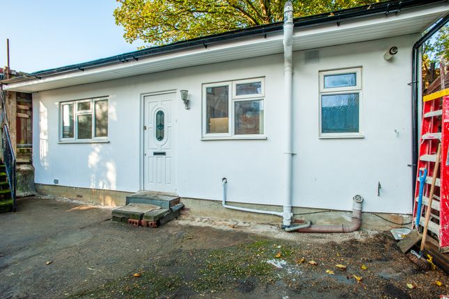 1 bed property for sale in 3c Doggett Road, Catford, London SE6