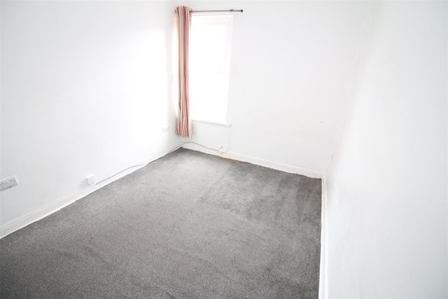 15, Hawthorn Street, Audenshaw photo 4