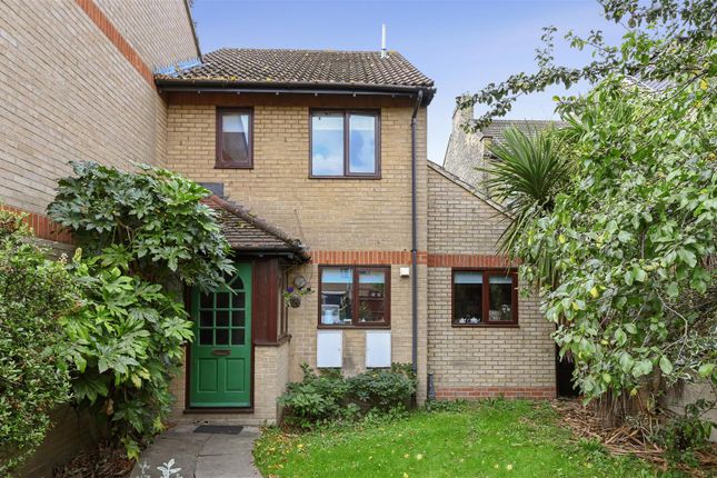 End terrace house for sale in Macarthur Close, London