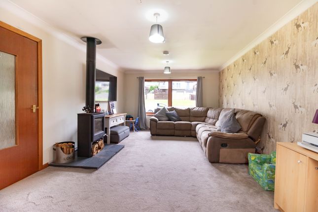 6, Broom Hill, Ballinluig, Pitlochry photo 4