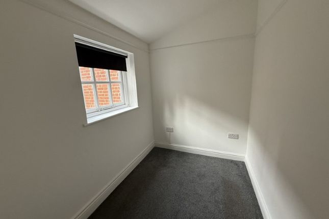 Flat 1, 43 King Street, Great Yarmouth photo 3