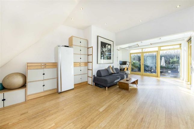 Thumbnail Terraced house for sale in Moseley Row, London