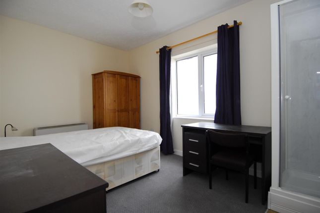 Flat to rent in Gilwell Street, Flat 3, Plymouth