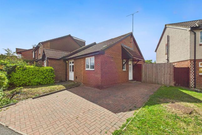 2-bed other on 61, Rabournmead Drive, Northolt, £340,000