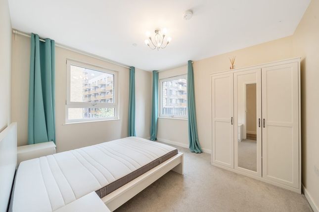 Flat for sale in Wren House, Frank Searle Passage, Walthamstow