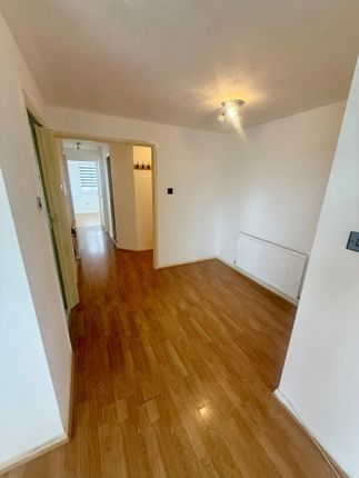 76, Godwin Close, Sewardstone Road, London photo 5