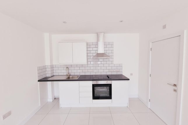 End terrace house for sale in Fryer Court, Gosport