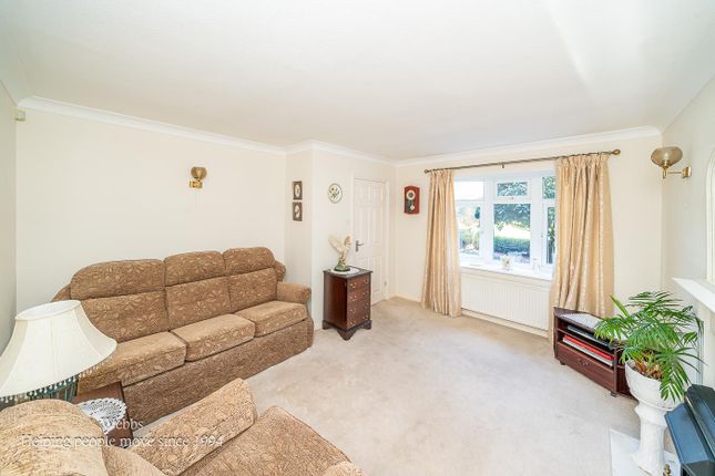 33, Bower Lane, Rugeley photo 2