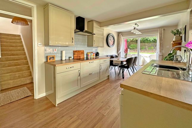 2, Glebelands, Exeter photo 4
