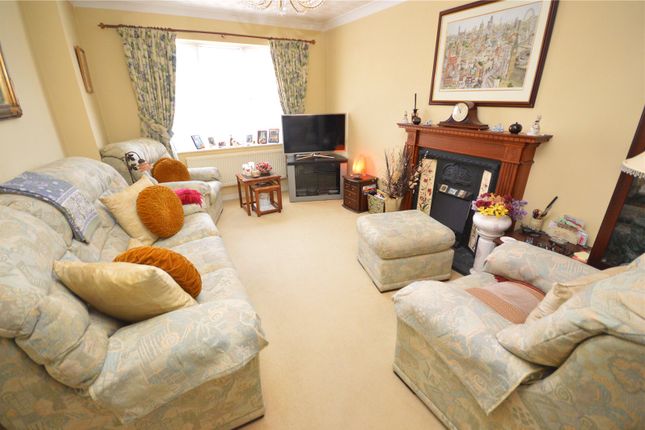 7, Wiseman Close, Bedfordshire photo 3