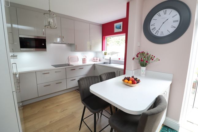 12, St. Georges Avenue, Mexborough photo 2