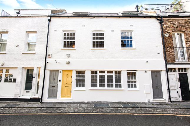 Town house for sale in Pottery Lane, London
