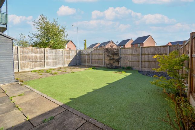 28 Croft Road, Frodsham photo 4