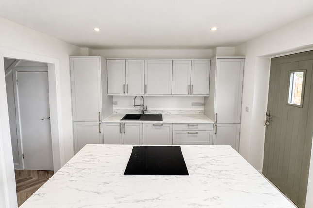 4, Norman Place, Newton By Tattenhall photo 3