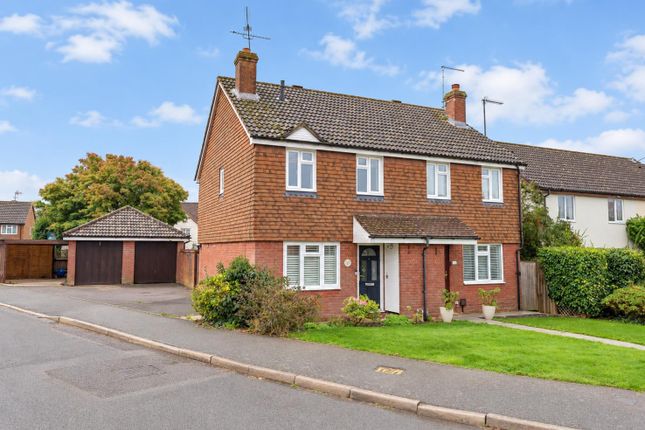 3-bed semi-detached on Earlswood Close, Horsham, £410,000