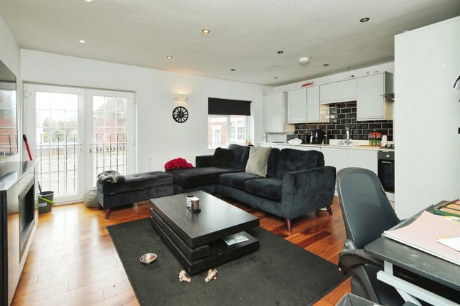 Flat 5, 1B, Shelley Road, Hove photo 2