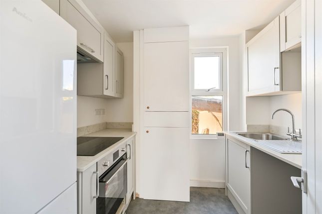 33, Flat 2, Bedford Road, Reading photo 2