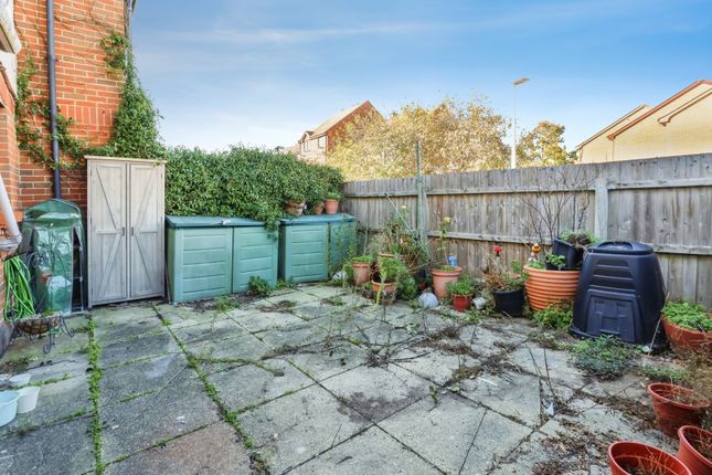 Colborne Close, Poole photo 3