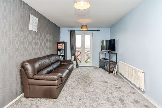 14, Manifold Way, Wednesbury photo 3
