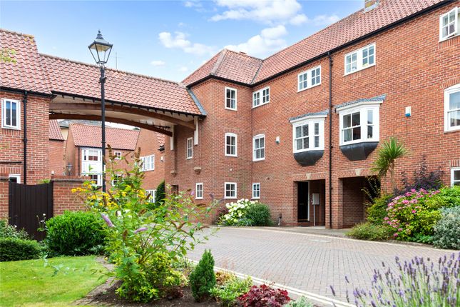 Thumbnail Terraced house for sale in St. Andrew Place, York, North Yorkshire