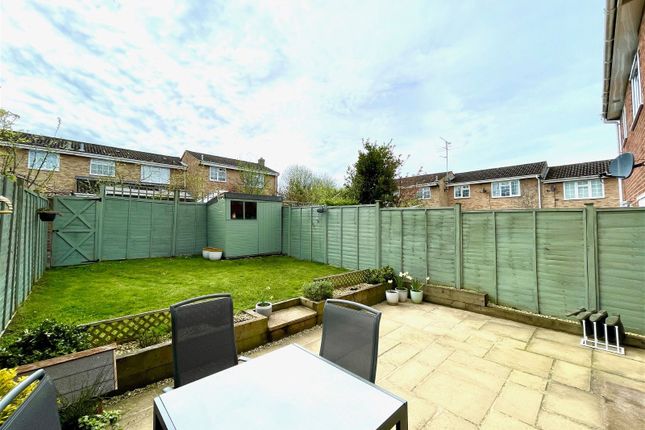 Terraced house for sale in Dunn Crescent, Kintbury, Hungerford