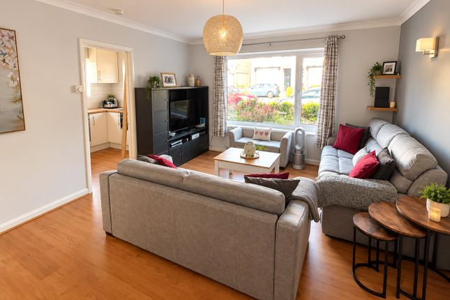 11a, Chaucer Road, Greater London photo 2