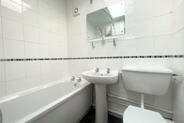 10B,, Wick Parade, Littlehampton photo 5