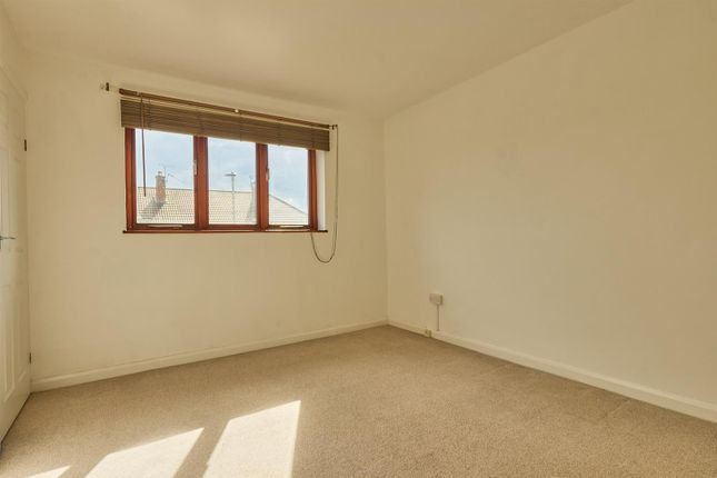 60, John Nichols Street, Hinckley photo 4