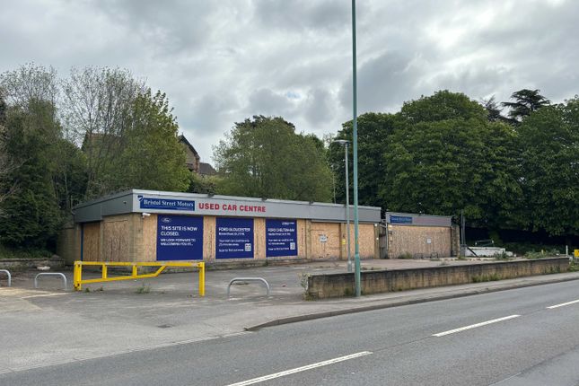 Retail premises to let in London Road, Stroud, Glos