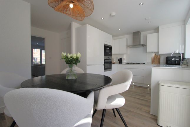30, Sea View Avenue, Deal photo 4