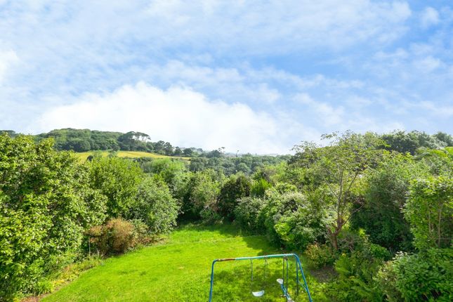19, Lower Gurnick Road, Penzance photo 3