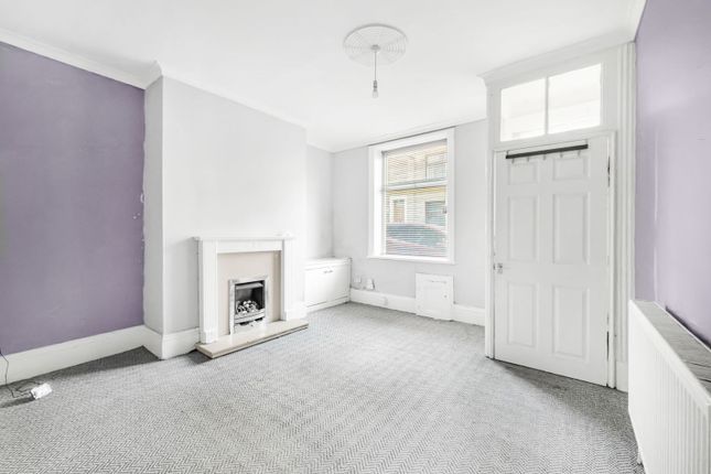 13, Beech Street, Burnley photo 3