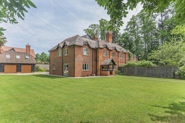 Thumbnail Semi-detached house for sale in Manor Road, Goring On Thames, Oxfordshire