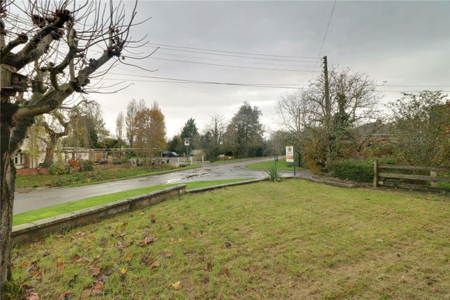 1 School Lane, Gainsborough photo 3