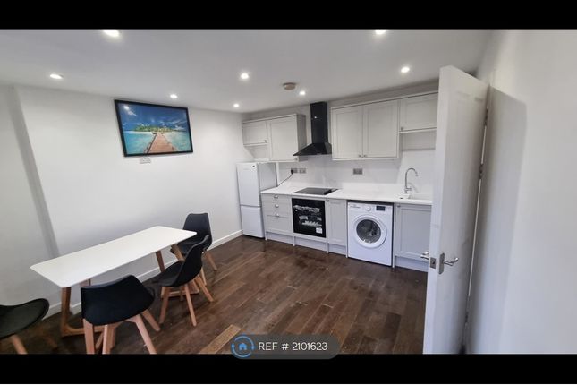Thumbnail Flat to rent in Dulwich, Dulwich