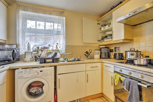80, Finney Drive, Northampton photo 4