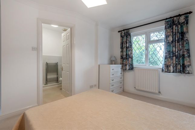 Terraced house to rent in Thornleas Place, East Horsley, Leatherhead